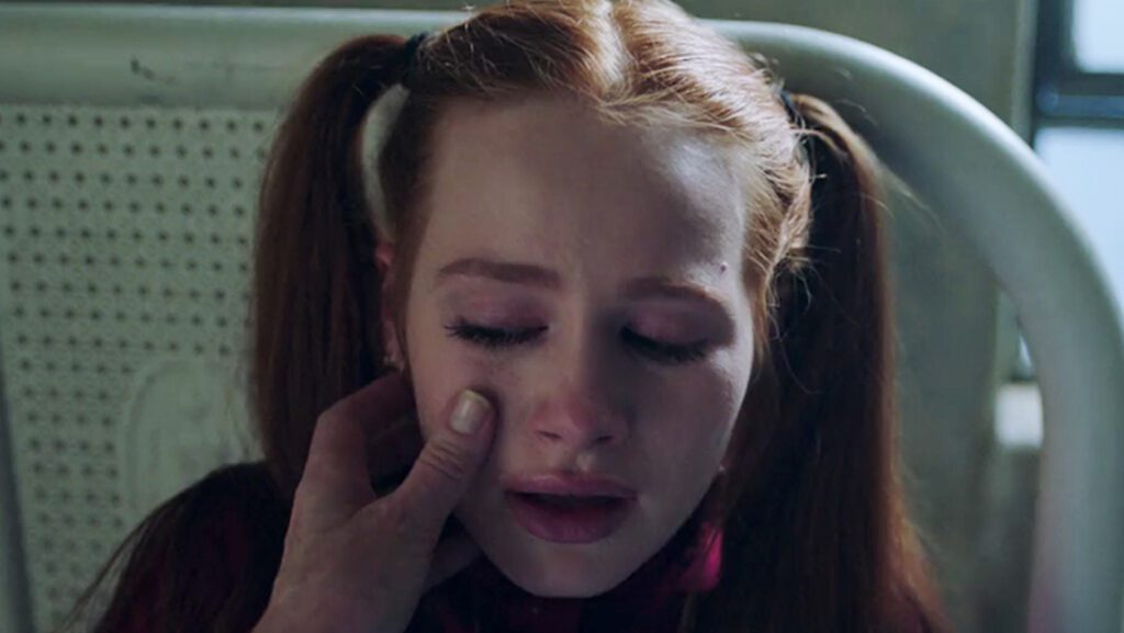 Madelaine Petsch Riverdale