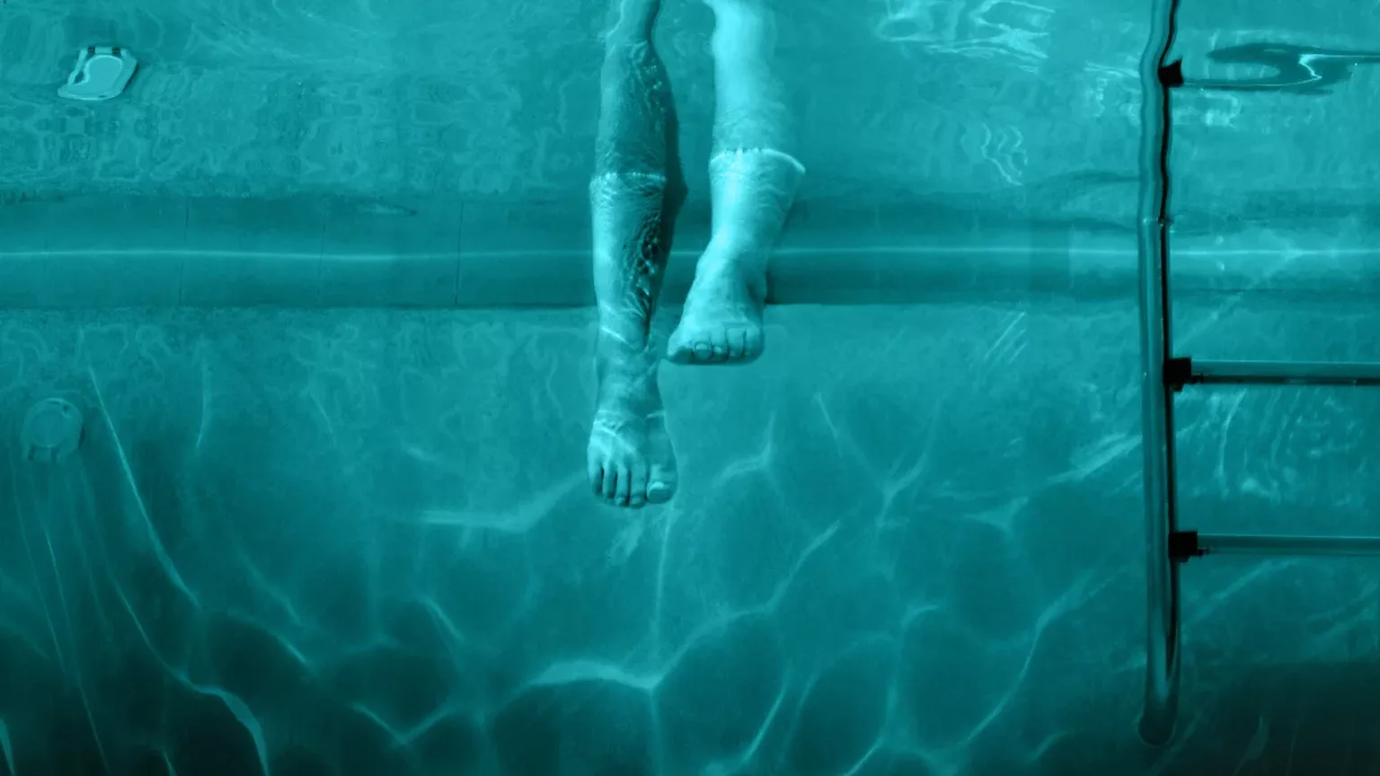 Night Swim Review