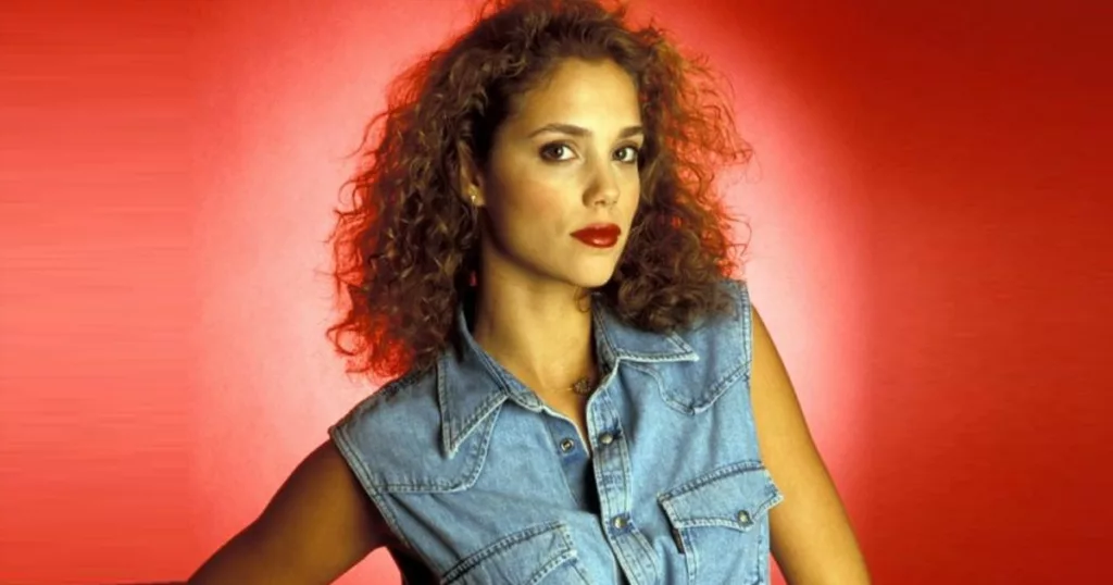 Elizabeth Berkley (Saved by the Bell)