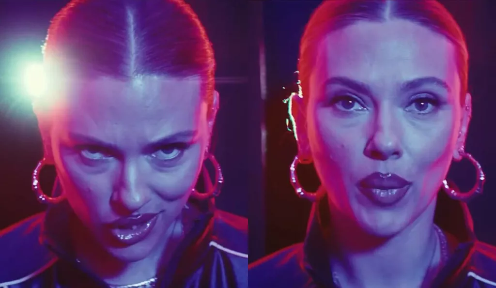Scarlett Johansson SNL 2025 Plane Rapping