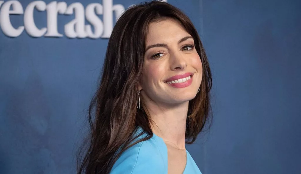 Anne Hathaway
