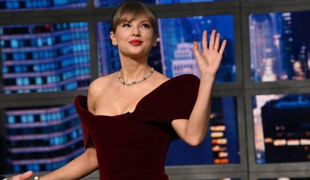 Taylor Swift Named Forbes Most Powerful Female Artist & Stuns On ‘Late Show’ 