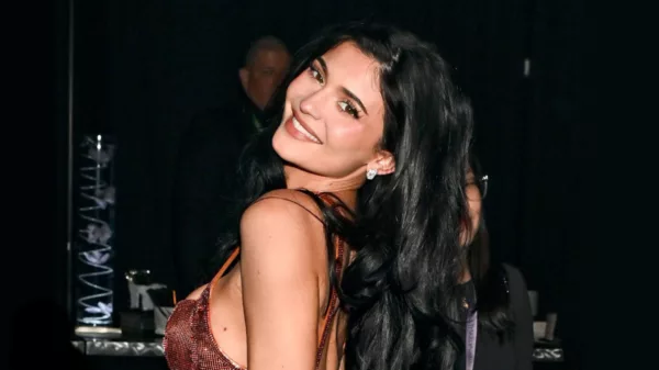 Kylie Jenner Turns Heads in Metallic Bronze at Palm Springs Awards Night