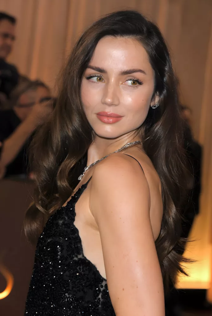 Ana de Armas Glows in Custom Louis Vuitton at the 2026 Golden Globes - Getty Images