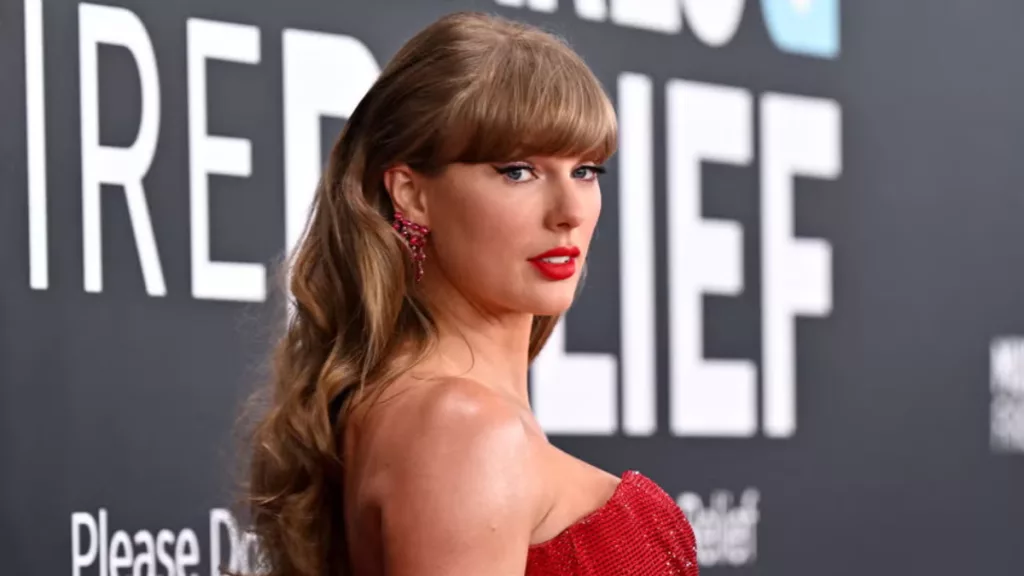 Taylor Swift Dominates IFPI Chart for the Sixth Time in History