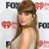 Taylor Swift Shuts Down the iHeartRadio Awards in Barely-There Mint