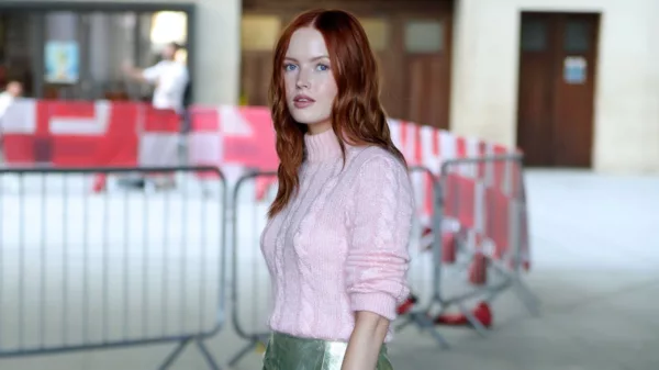 Ellie Bamber Stuns in Vintage Versace Micro Skirt at ‘The One Show’ Appearance